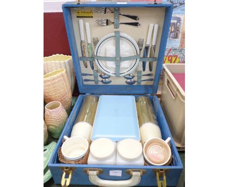 A Sirram picnic hamper