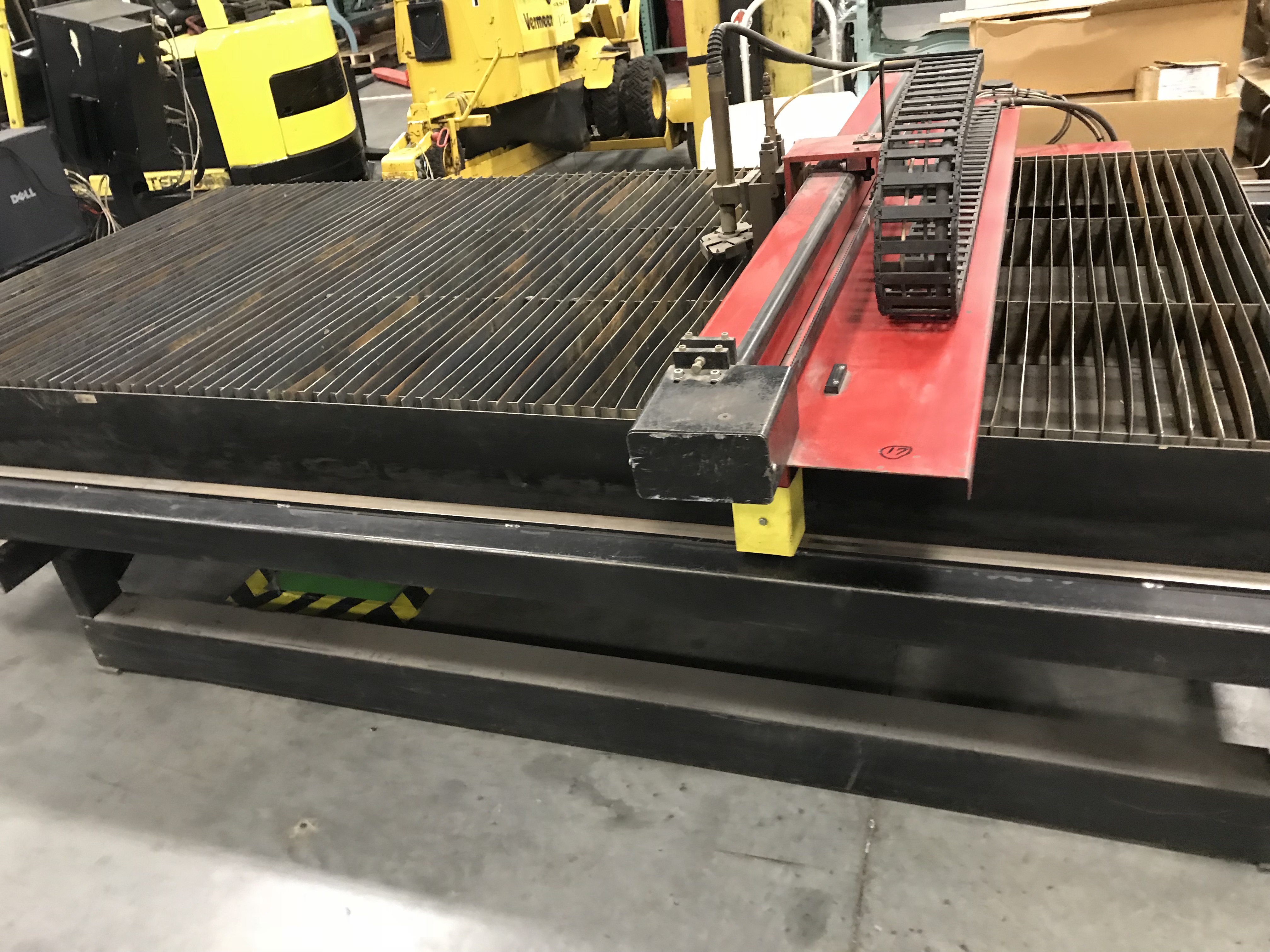 KOIKE PLASMA CUTTING TABLE, 10' X 5' TABLE, HYPERTHERM POWERMAX1250