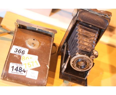CME folding camera with case. P&amp;P Group 1 (£14+VAT for the first lot and £1+VAT for subsequent lots) 