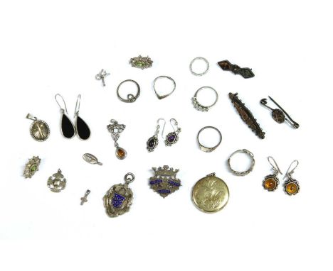 A collection of silver and costume jewellery, to include a sterling silver enamel medal, Birmingham 1924, a silver Scottish h