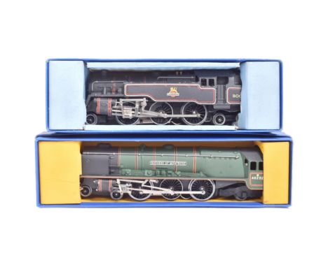 Model Railway - two vintage Hornby Dublo OO gauge trainset locomotive engines, comprising of EDL18 standard 2-6-4 tank locomo