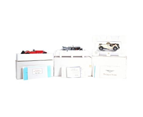 Diecast - a collection of x3 Franklin Mint 1/24 scale boxed diecast model cars comprising; Mercedes 500 K Special Roadster, 1