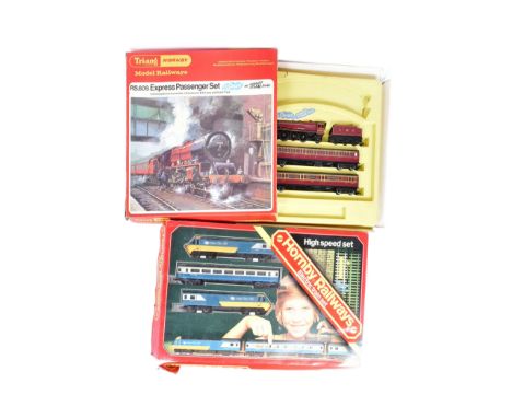 Model Railway - x2 vintage Triang / Hornby OO gauge model railway trainset locomotive sets comprising; RS.609 Express Passeng