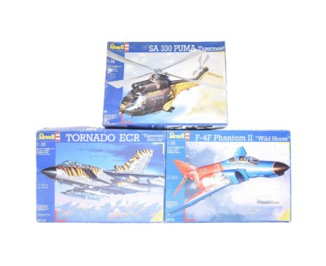 Model Kits - a collection of x3 Revell made 1/32 scale plastic model kits of military and aviation interest comprising;  SA 3