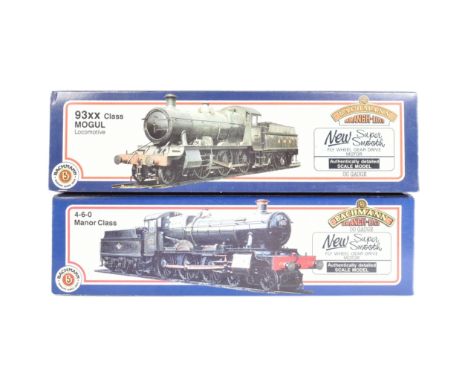 Model Railway - x2 Bachmann OO gauge model railway trainset locomotives comprising 93XX Class Mogul locomotive and 4-6-0 Mano