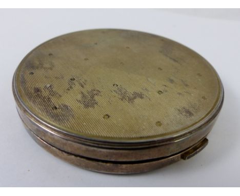 Silver ladies powder compact with engine turned design