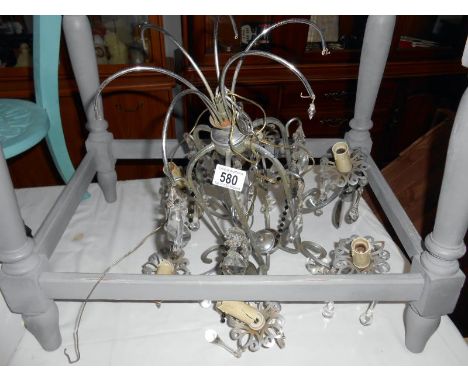 A 6 lamp chandelier