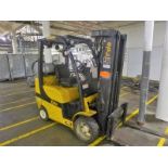 Yale fork lift truck, mod. GLC060VXNVSQ084, ser. no. A910V21260K, LPG, 4000 lbs cap., 240 in. lift