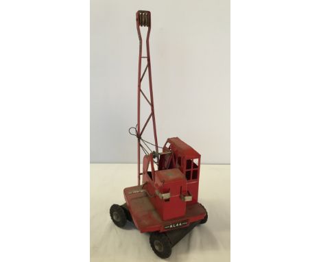 A vintage Lines Bros (Tri-ang) Jones KL4 crane.