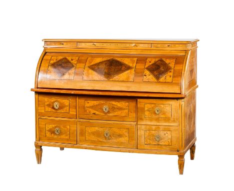   GROSSES KLASSIZISTISCHES ZYLINDER-BÜRO,   Österreich, um 1770-1780, Nussbaum, Ebenholz, Wurzelholz furniert auf Weichholzge