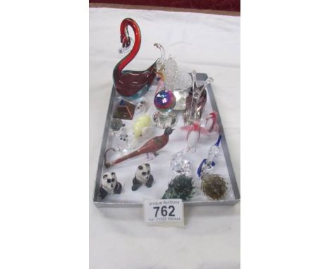 A mixed lot of glass animals including a vintage Cusson's Pheasant Sweet Pea perfume bottle.