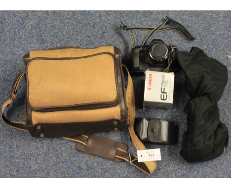 Camera bag containing Canon EOS 650; Canon EF 28mm lens; Canon Speedlite 300 EZ flash etc.(B.P. 24% incl. VAT)