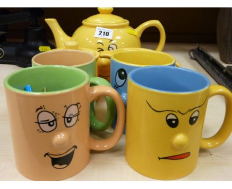 Tradewinds novelty tea mugs and service set