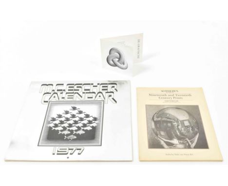 Invitation card for 'de vóórbezichtiging van haar tentoonstelling op vrijdag 26 november 20.15 in het Stedelijk Museum'. Fold