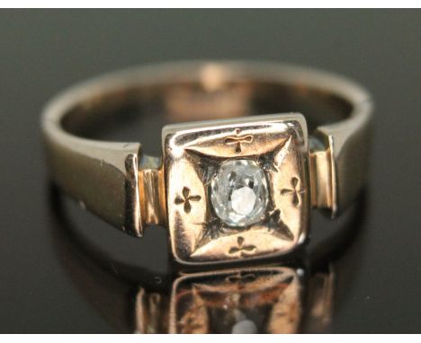 An antique diamond ring, the Old European oval stone weighing approx. 0.24 carats, band unmarked, gross wt. 3.60g, size P/Q.&