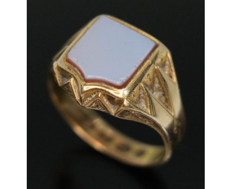 A Victorian 18ct gold shield shape agate signet ring, sponsor's mark 'W.R'. Birmingham 1870, gross wt. 6.65g, size P. Conditi