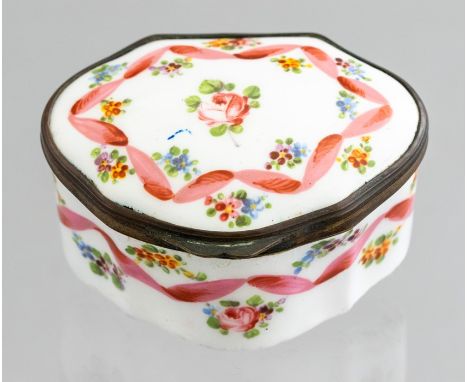 A late 18th Century enamel patch box, circa 1790, of serpentine form, painted with roses and ribbons, width 6cm&nbsp;