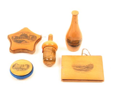 Mauchline ware – sewing – five pieces comprising an acorn form tape measure, tape incomplete (Nortre-dame de la Seds, Aix-en-