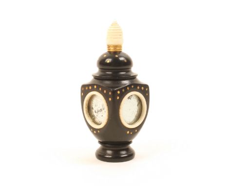 A fine French 19th Century thimble case with ivory thimble and integral needlecase modelled in the form of a carriage lamp, t