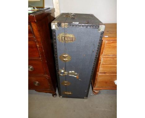 A cabin trunk, a/f.