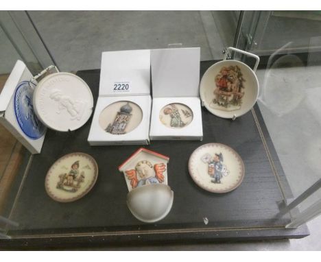 6 miniature Goebel plaques and a Goebel wall sconce.