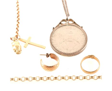 A 9 carat yellow gold 5mm gauge belcher link chain 70cm long, approximate weight 26gms, a rose metal 3.5mm gauge faceted belc