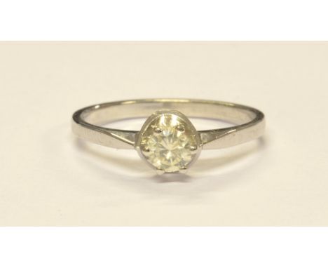 An 18ct white gold diamond solitaire ring, the round brilliant cut stone approx 0.30cts, size O 1/2, approx 2.4g.