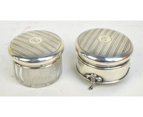 WILLIAM NEALE LTD; a George V hallmarked silver circular jewellery box centred with a circular cartouche initialled E to the 