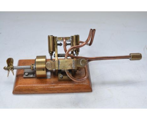 Charming scratch built all metal steam powered marine engine model, no boiler, on wood base. W26cm D9cm H11.5cm 