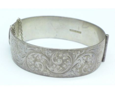 A sterling silver bangle, 56.6g