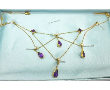 An amethyst and pearl set necklace