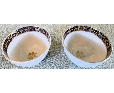 Pair 19th century hand painted ceramic tea bowls. Approx. 9cms H
reasonable used condition