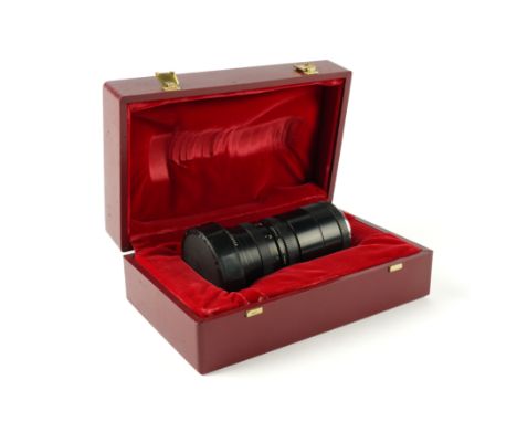 A P. ANGENIEUX ZOOM F/2.8 45-90MM LENSLeica R mount, black, serial no. 1459944