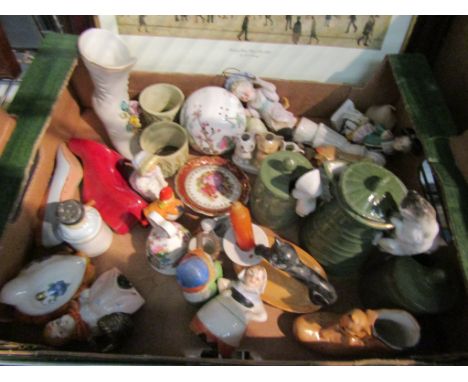 A tray of Victorian figures, etc
