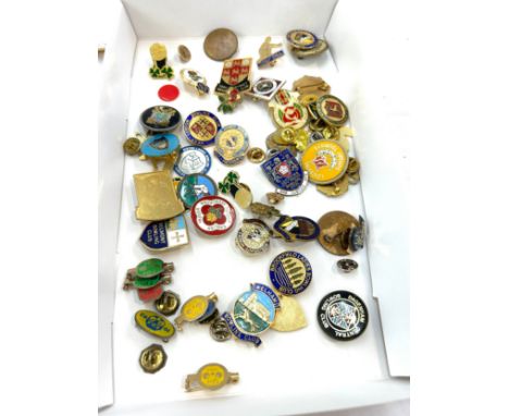Selection of vintage and later badges includes bowling, Tourists etc 