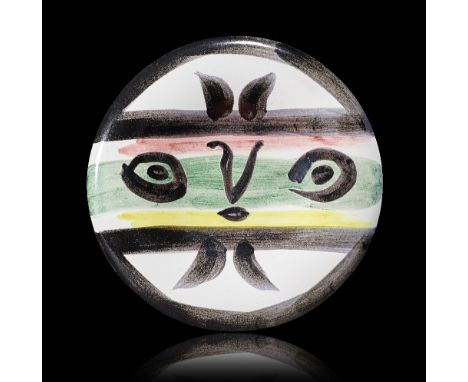  PABLO PICASSO 1881-1973 Visage n. 101 Piatto tondo in terracotta smaltata, ideato nel 1963 e realizzato in 150 esemplari num