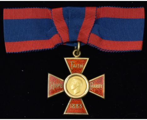 George VI Royal Red Cross, 1st Class, awarded to Major Edna M. Gaunt, unnamed as assigned but dated 1952 to reverse, silver g