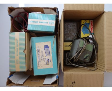 OO GAUGE MODEL RAILWAYS: A group of vintage model railway controllers by H&amp;M and others - as lotted - please note that yo