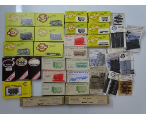OO GAUGE MODEL RAILWAYS: A quantity of vintage wagon and coach kits by RATIO - contents unchecked but appear complete - some 