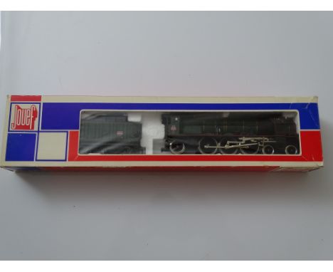 HO GAUGE MODEL RAILWAYS:  A JOEUF French Outline Class 231.K Pacific steam locomotive in SNCF green livery - G/VG in G box