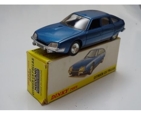 DINKY: A French DINKY 011455 Citroen CX Pallas in blue - VG in G box