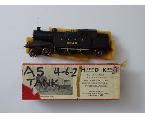 OO GAUGE MODEL RAILWAYS: A kit built white metal and brass LNER Class A5 steam locomotive in LNER black livery numbered 5046 