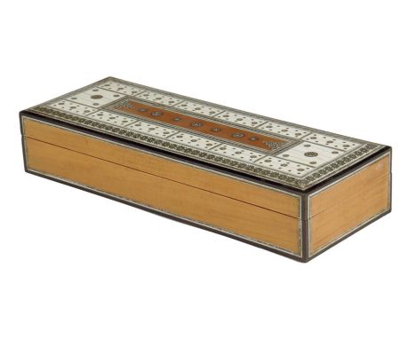 λ A late 19th century Anglo-Indian sandalwood and ivory cribbage box, Bombay, inlaid with ebonized banding and with sadeli de