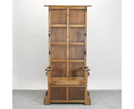 An early 20th century light oak hall stand, 91cm