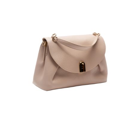 A FURLA SLEEK MEDIUM LEATHER HANDBAG
Beige coloured leather, featuring flap with clasp fastening, metal logo, adjustable and 