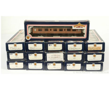 Bachmann OO Gauge group of Passenger Coaches consisting of LNER Thompson x 5, LMS crimson x 11. Contents Good Plus to Excelle