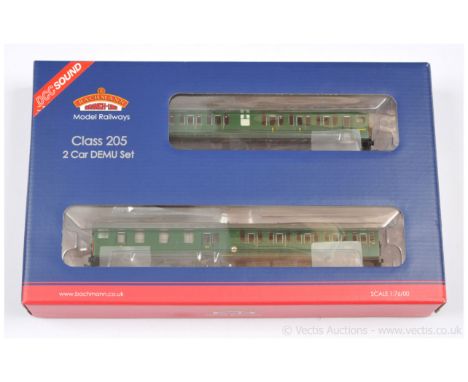 Bachmann OO Gauge Ref 31-236 ZDS 2H BR "Thumper" DEMU produced exclusively for Kernow Model Rail Centre with factory fitted D