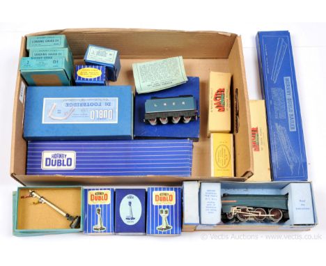 Hornby Dublo 3-rail Locomotive and Accessories together with a quantity of Master Models and consists of D3 Semaphore Junctio