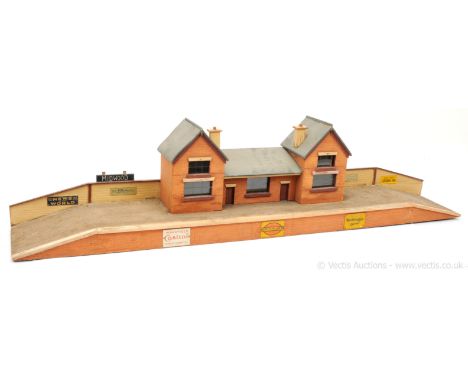 Bassett-Lowke or similar Gauge 1 and Larger Wooden Station measuring 42" x 7" and standing 9" tall (1.07 x .17 x .24m) named 