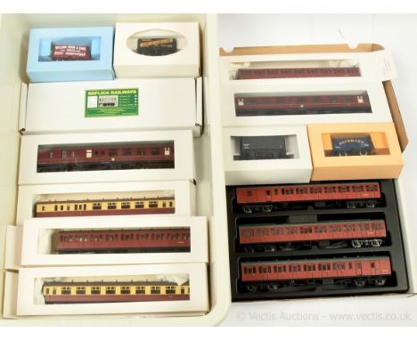 Bachmann / Replica Railways OO Gauge group of Passenger and Goods Rolling Stock quantity consisting of BR crimson and cream x